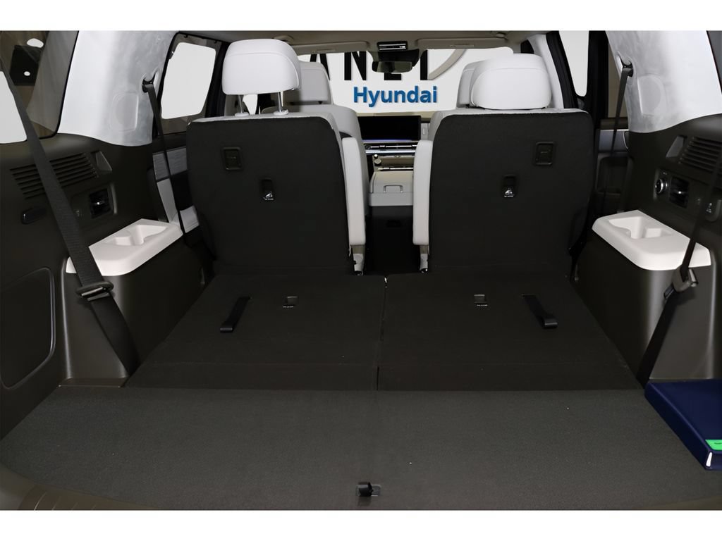 Certified 2025 Hyundai Santa Fe Calligraphy AWD/4WD image 31