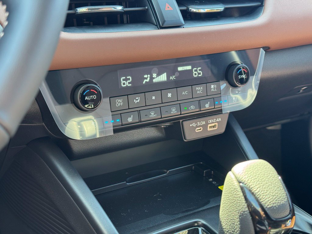 New 2026 Subaru Outback Touring XT AWD/4WD image 13