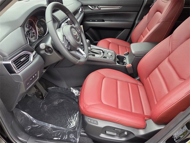 New 2025 MAZDA CX-5 Carbon Edition image 6