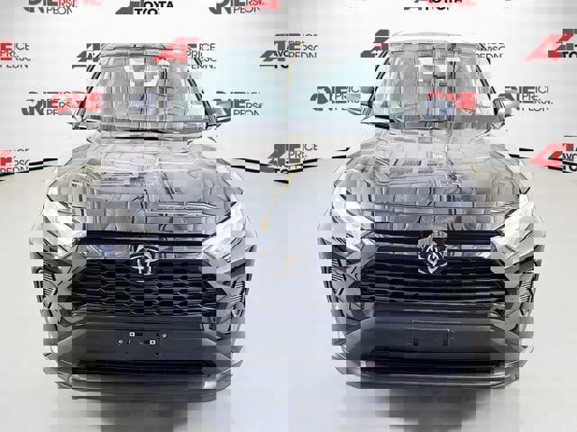 Certified 2025 Toyota RAV4 LE video 2