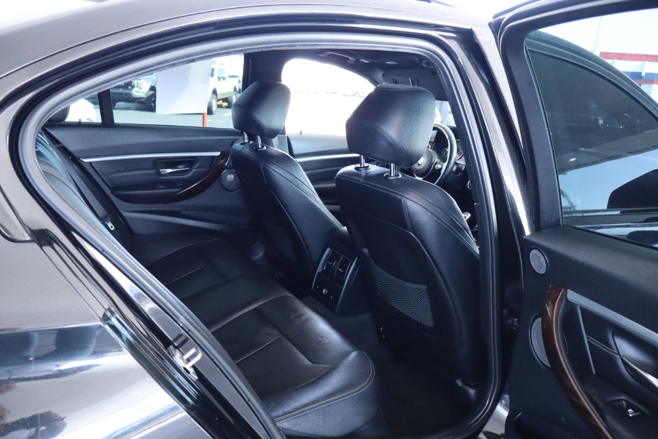 Used 2017 BMW 340i Sedan image 34
