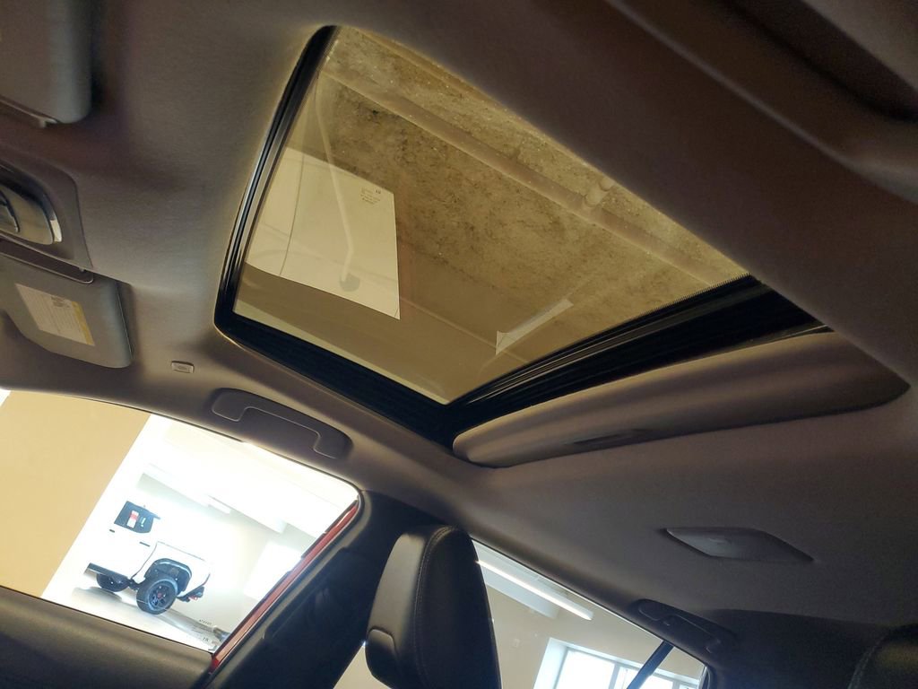 Used 2023 Toyota Corolla Cross XLE w/ Convenience Package image 18