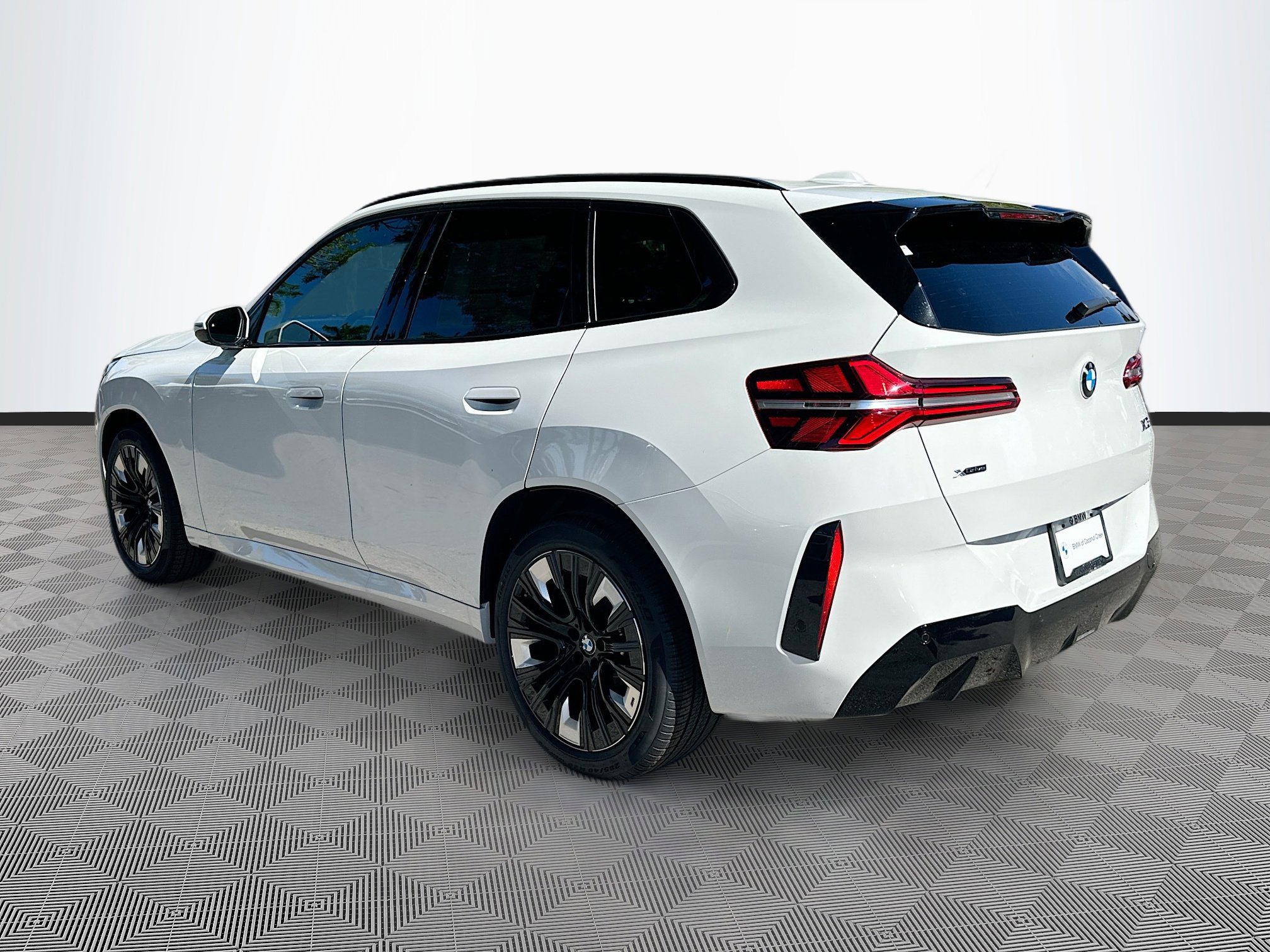 New 2026 BMW X3 xDrive30 w/ M Sport Package image 5