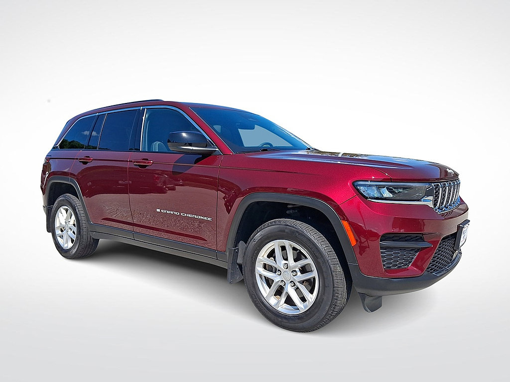Used 2025 Jeep Grand Cherokee Laredo X w/ Luxury Tech Group I