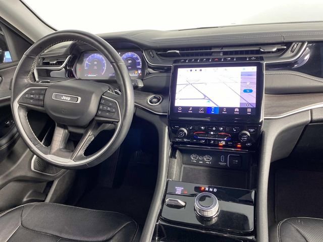 Used 2022 Jeep Grand Cherokee L Limited w/ Luxury Tech Group II image 15