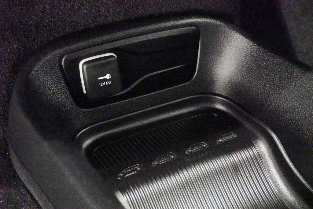 New 2026 Chrysler Pacifica Select FWD image 27