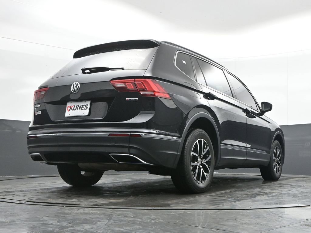 Used 2021 Volkswagen Tiguan SE AWD/4WD image 45