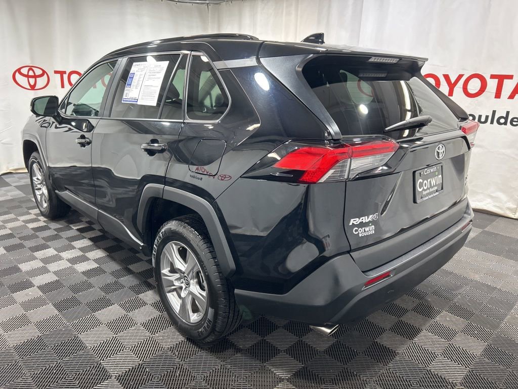 Used 2025 Toyota RAV4 XLE image 5