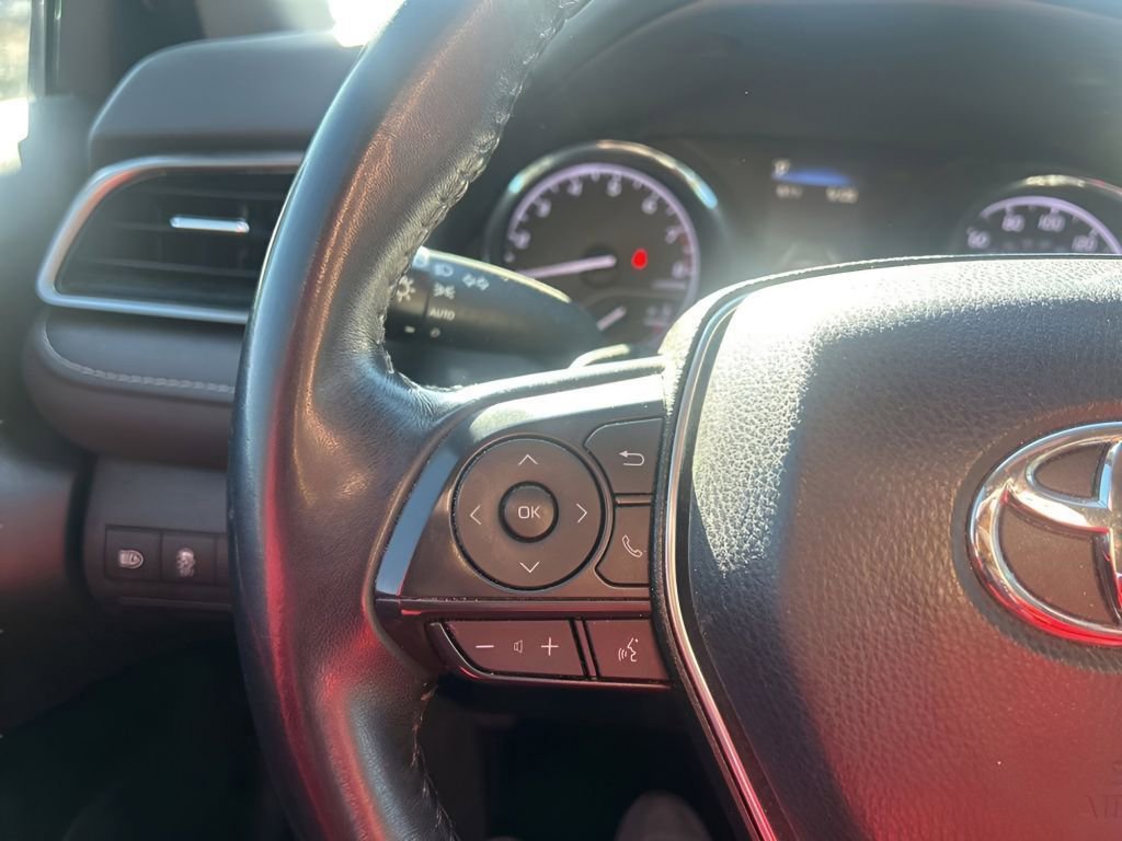 Used 2019 Toyota Camry SE FWD image 23