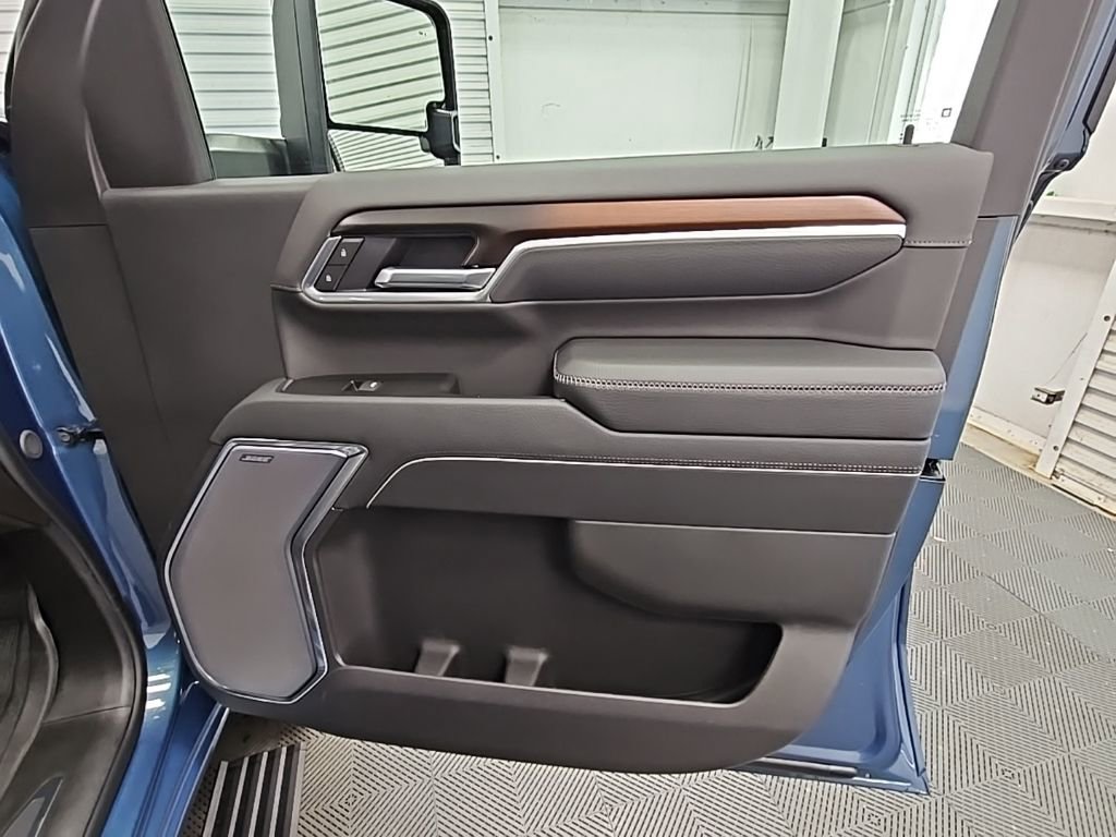 New 2026 GMC Sierra 2500 Denali w/ Denali Reserve Package image 42