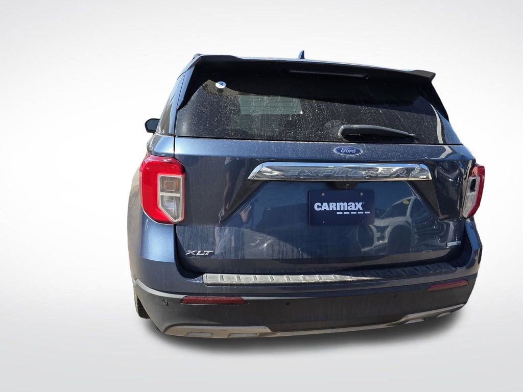 Used 2020 Ford Explorer XLT w/ Equipment Group 202A AWD/4WD image 6