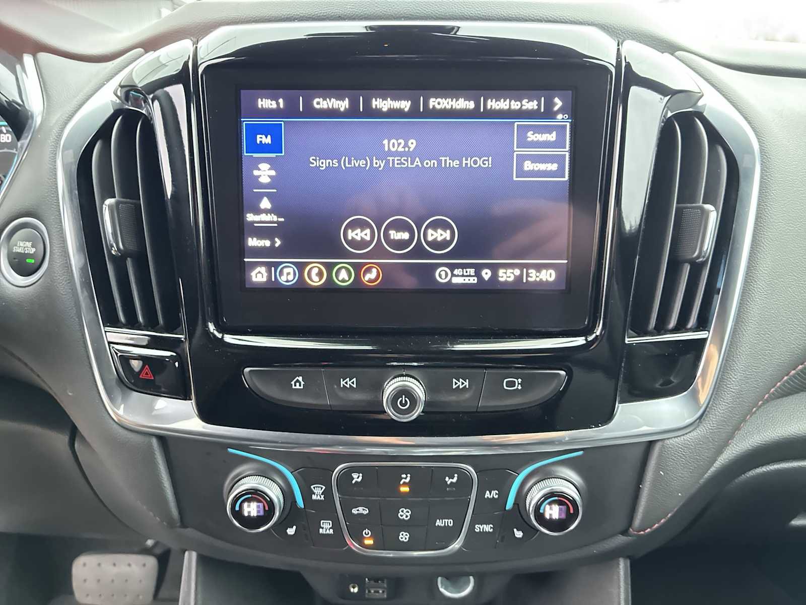 Certified 2023 Chevrolet Traverse RS image 13