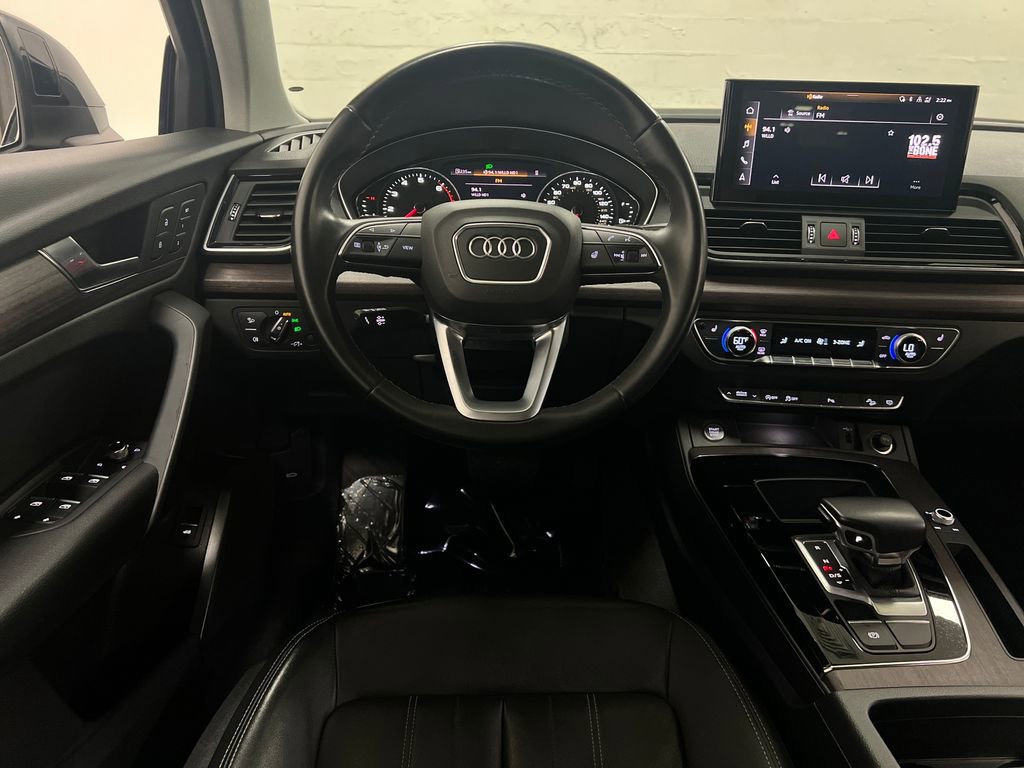 Used 2021 Audi Q5 2.0T Premium w/ Convenience Package image 15