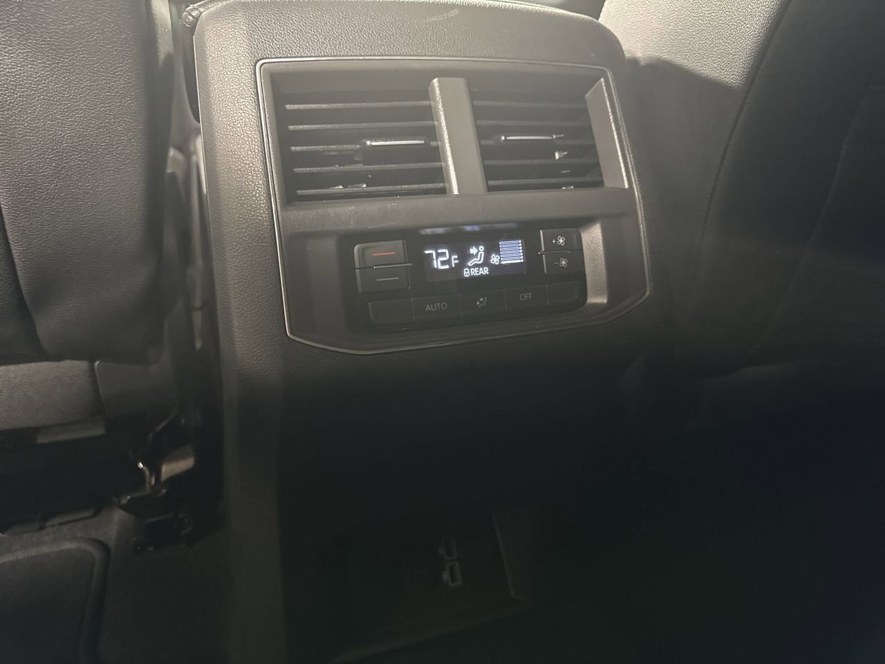 Used 2019 Volkswagen Atlas SE image 29