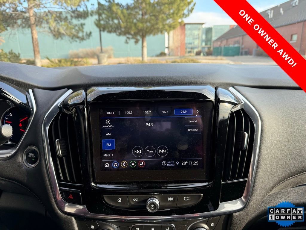 Used 2023 Chevrolet Traverse High Country image 15