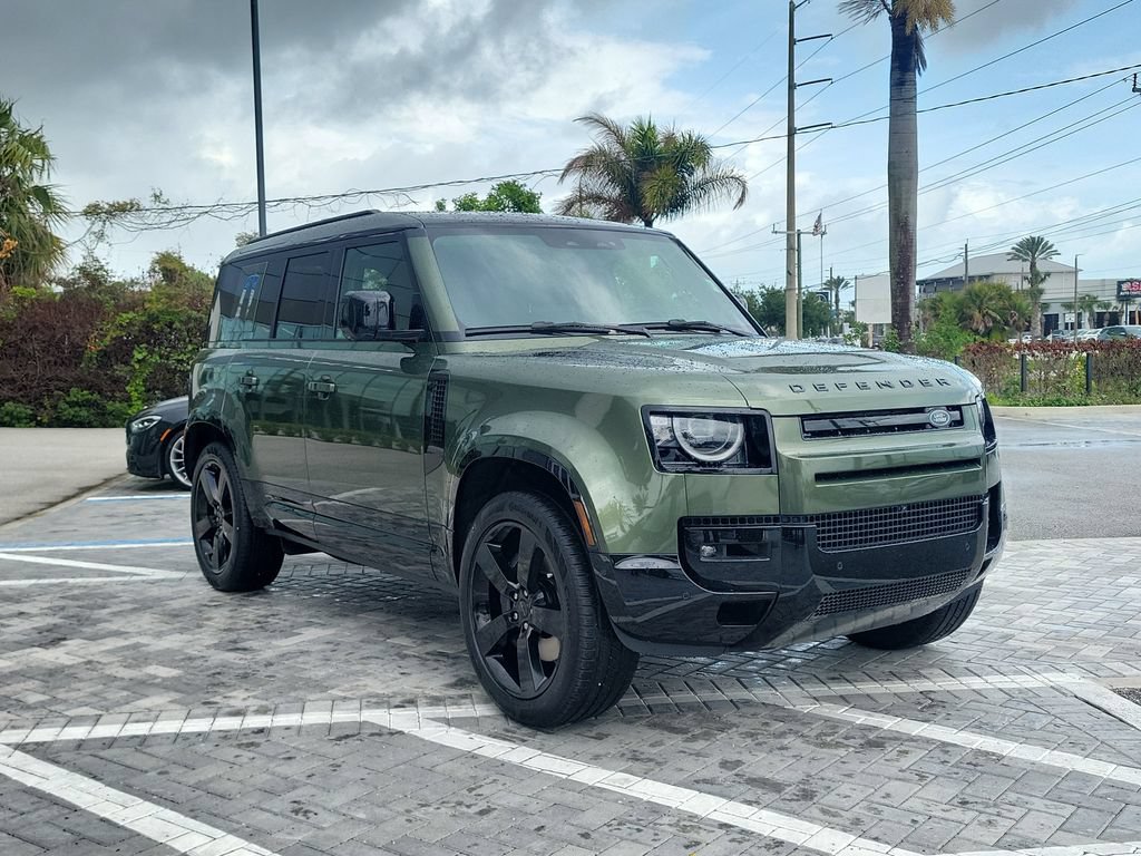 New 2026 Land Rover Defender 110 X-Dynamic SE AWD/4WD image 7
