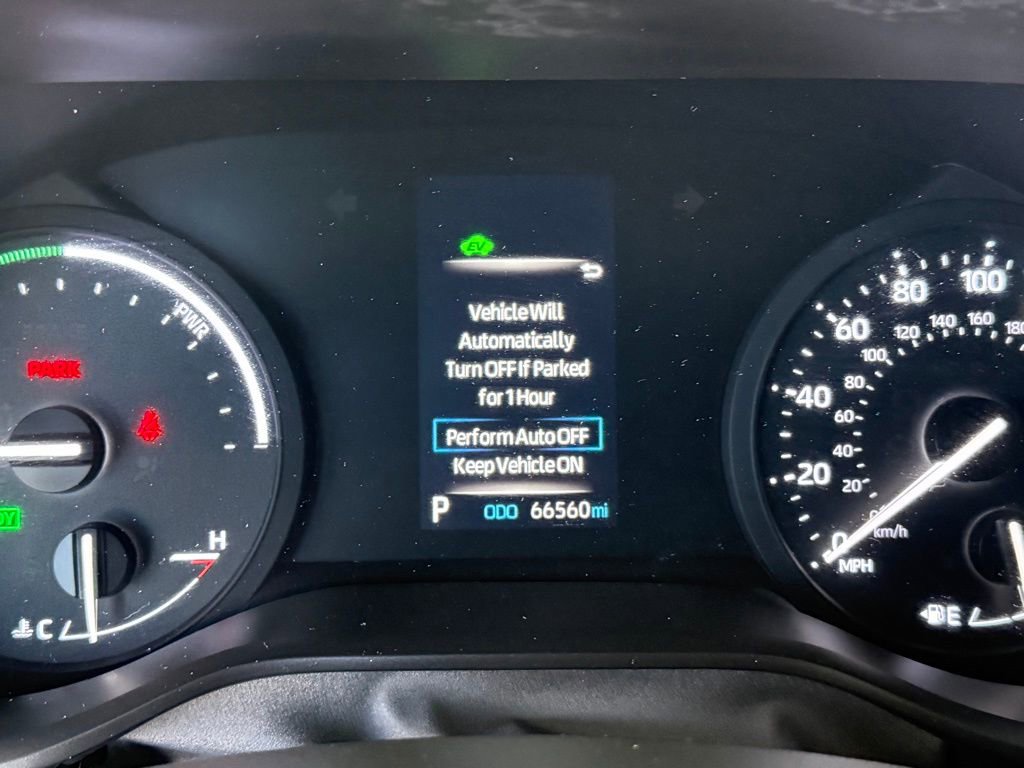 Used 2024 Toyota Sienna LE image 24