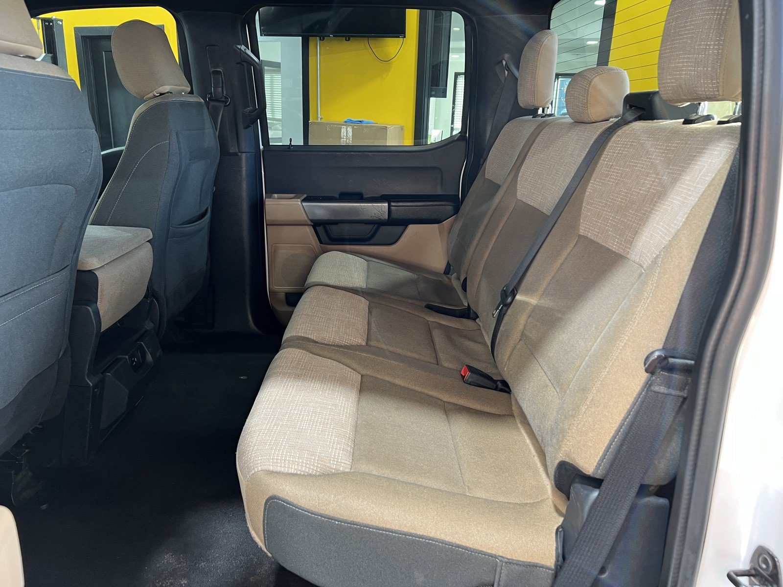 Used 2023 Ford F150 XLT AWD/4WD image 18