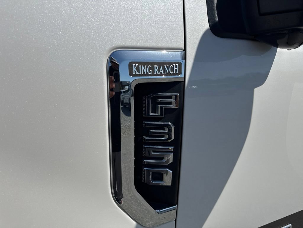 Used 2018 Ford F350 King Ranch w/ King Ranch Ultimate Package AWD/4WD image 31