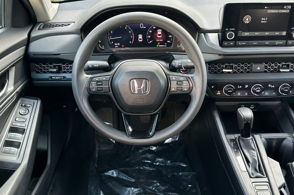 Used 2024 Honda Accord EX image 15
