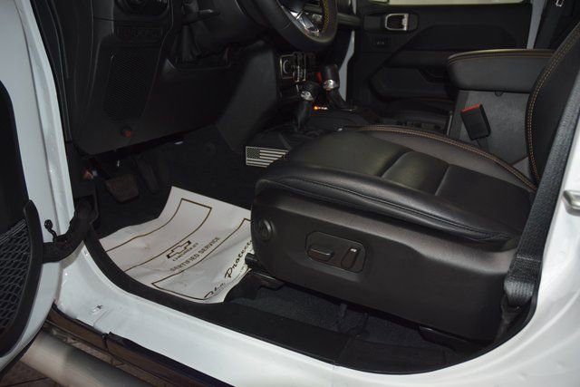 Used 2024 Jeep Wrangler Sahara w/ Technology Group image 39