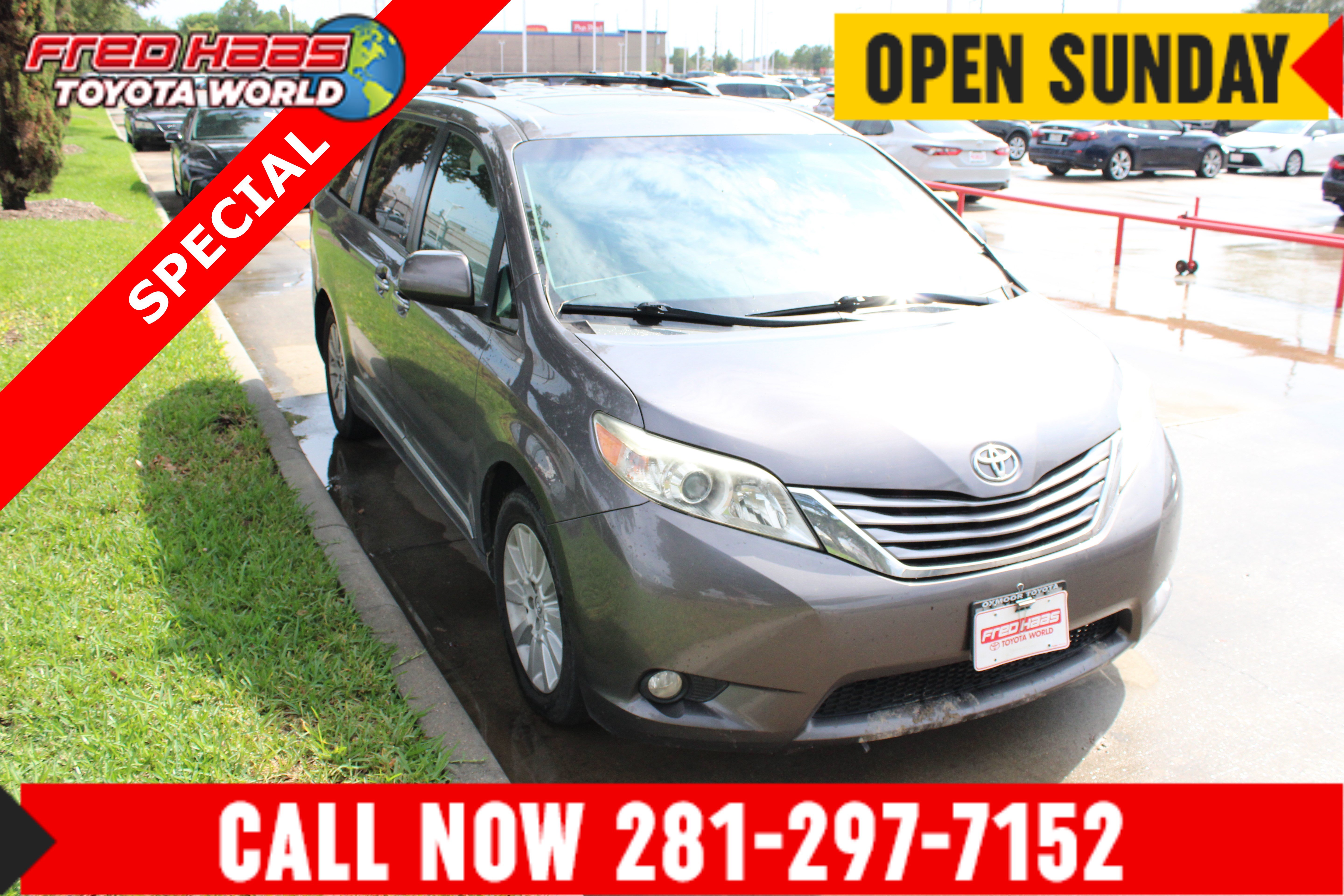 Used 2015 Toyota Sienna XLE AWD/4WD video 1