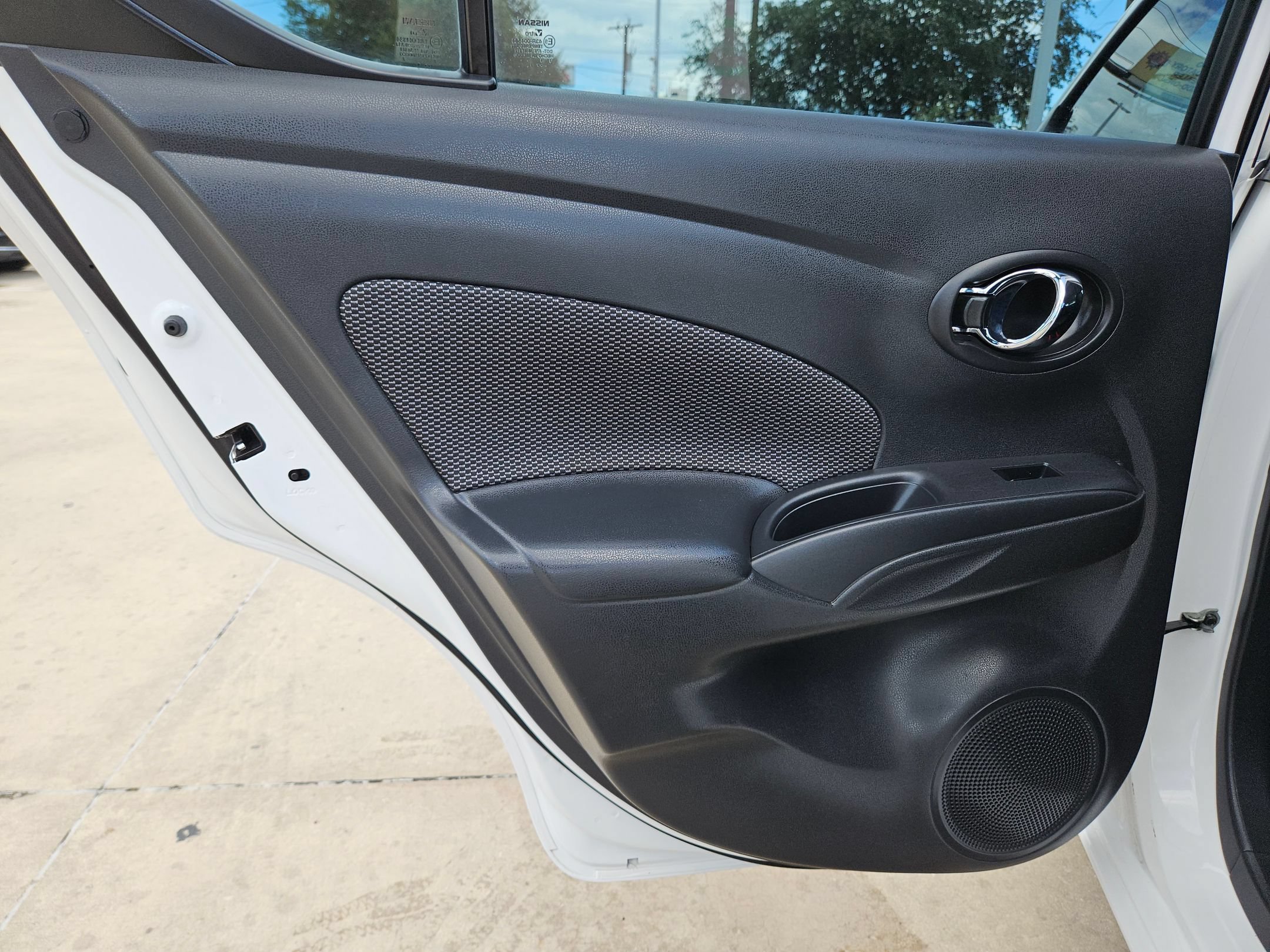 Used 2019 Nissan Versa SV FWD image 15