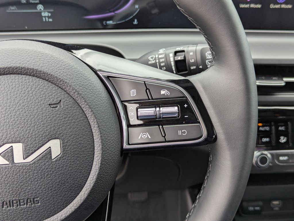 New 2026 Kia Seltos S FWD image 30