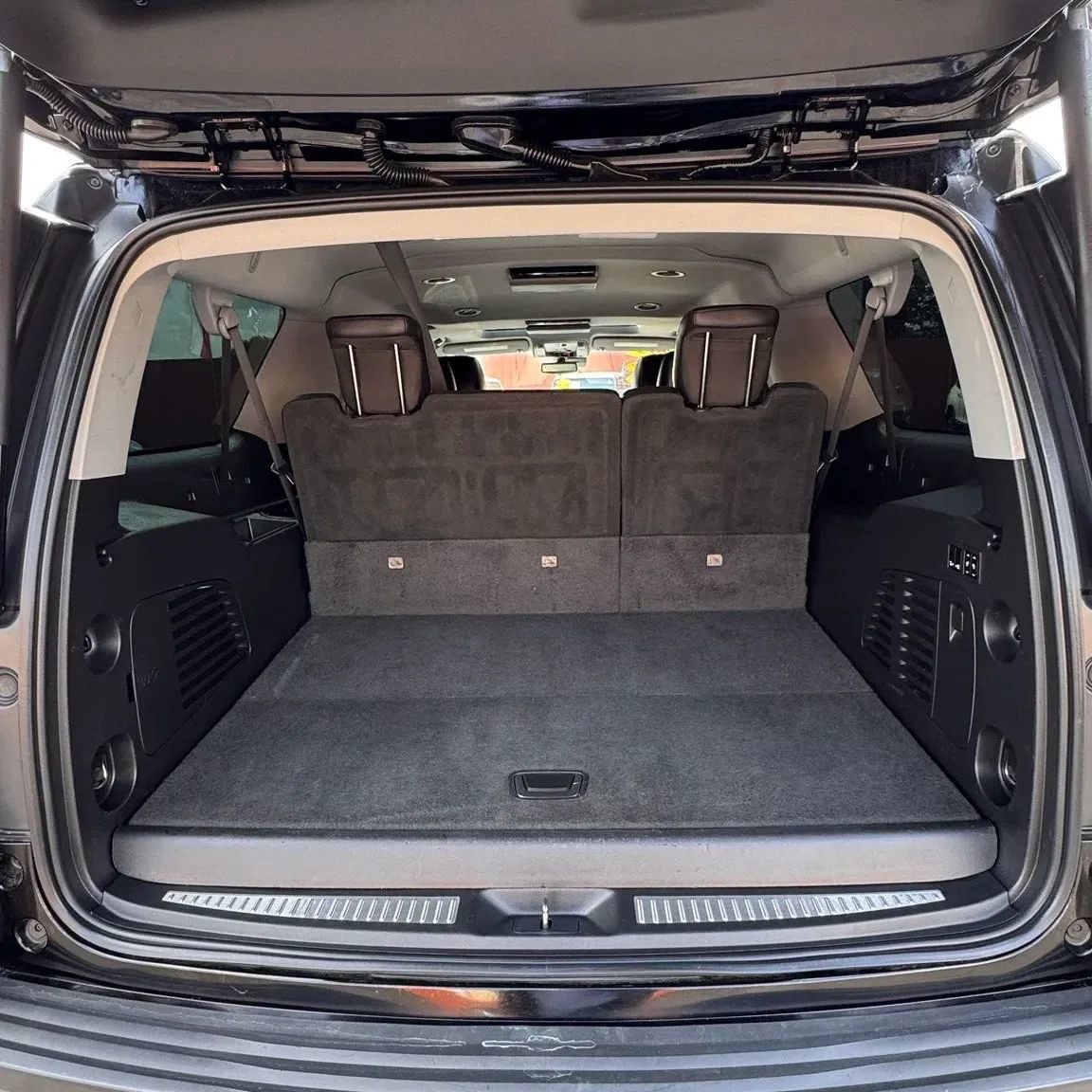 Used 2019 Cadillac Escalade ESV Luxury image 7