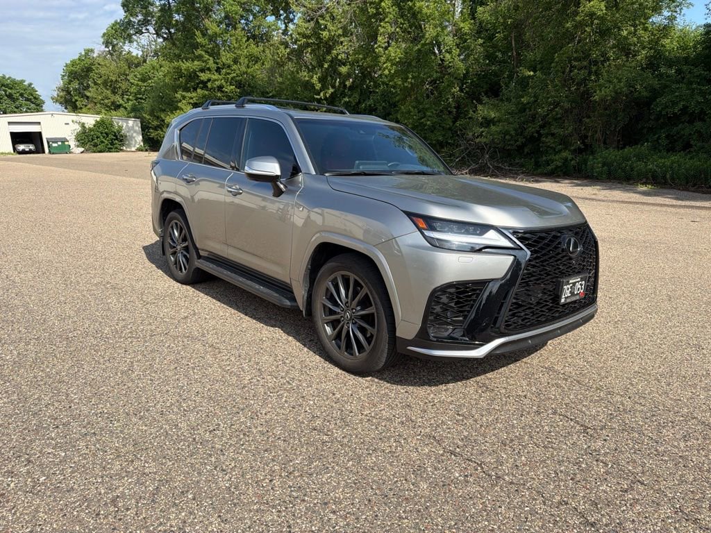 Used 2024 Lexus LX 600 F Sport AWD/4WD image 16