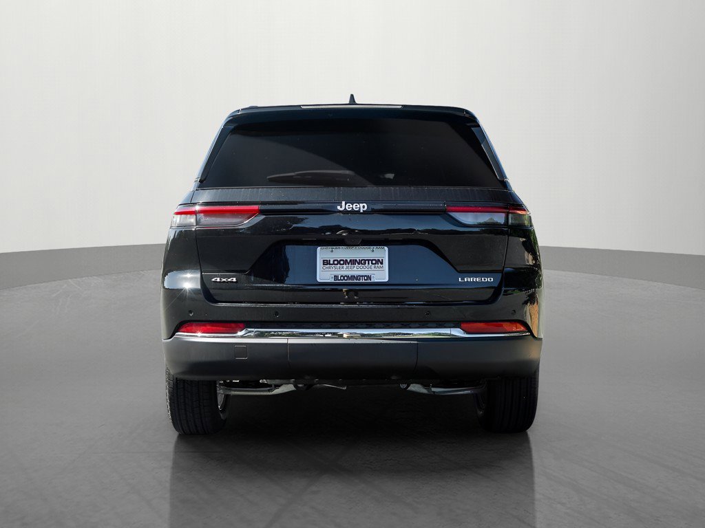 New 2025 Jeep Grand Cherokee Laredo X image 4