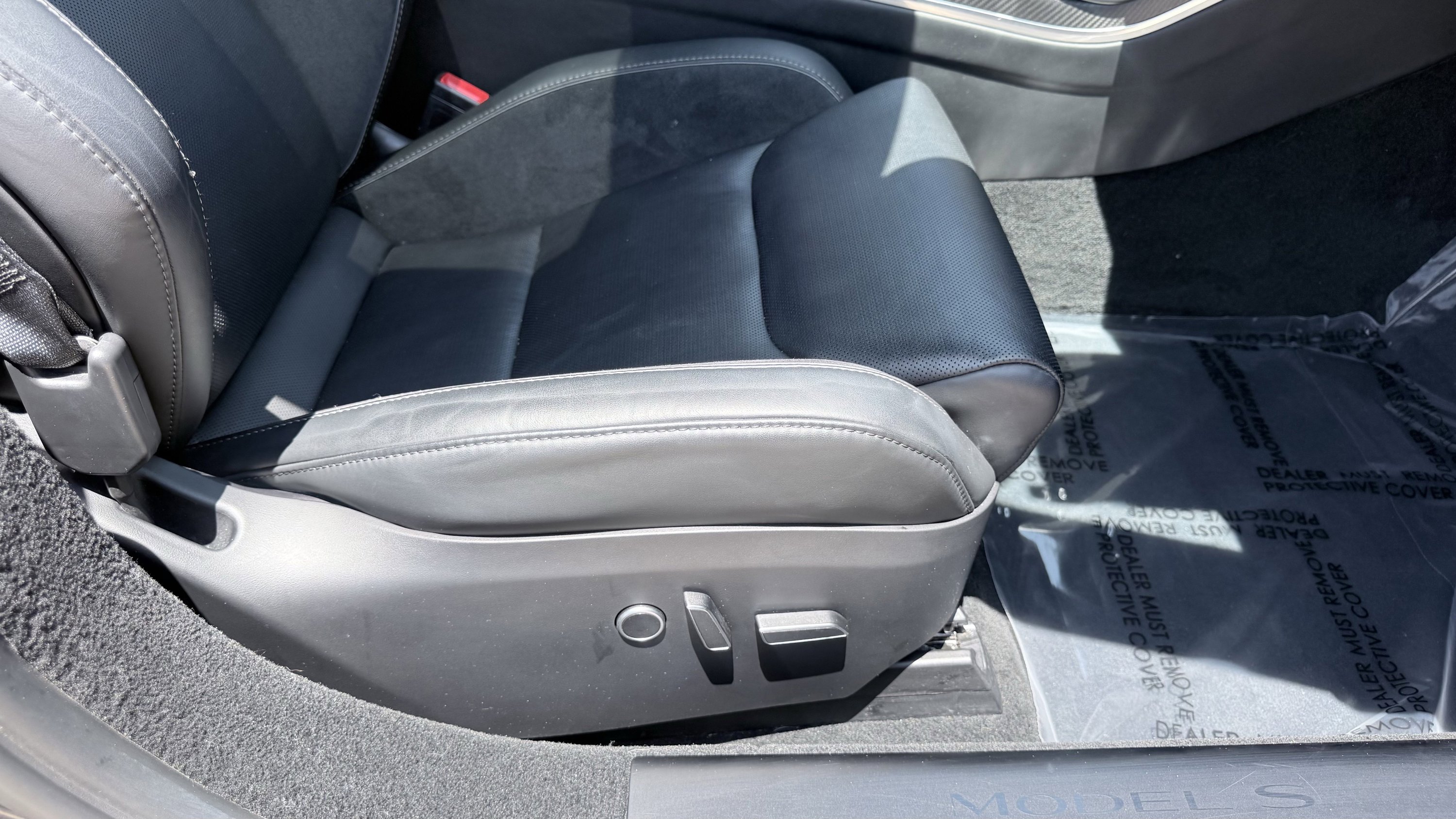 Used 2025 Tesla Model S Plaid AWD/4WD image 43