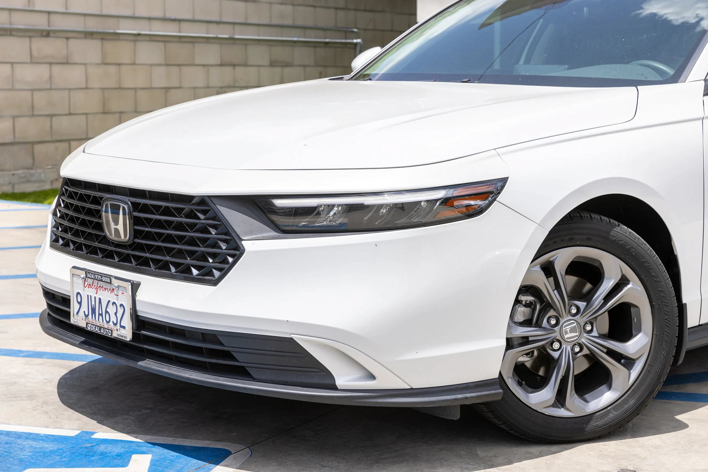 Used 2024 Honda Accord EX image 7