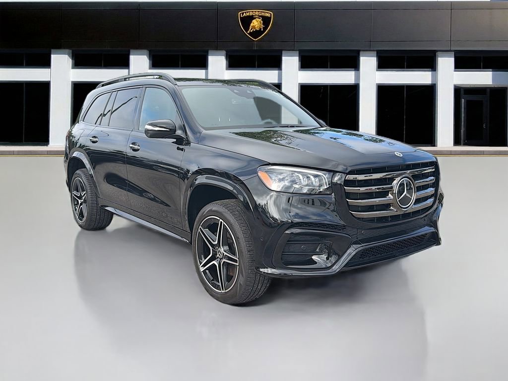 Used 2025 Mercedes-Benz GLS 450 4MATIC w/ Pinnacle Trim Package image 4