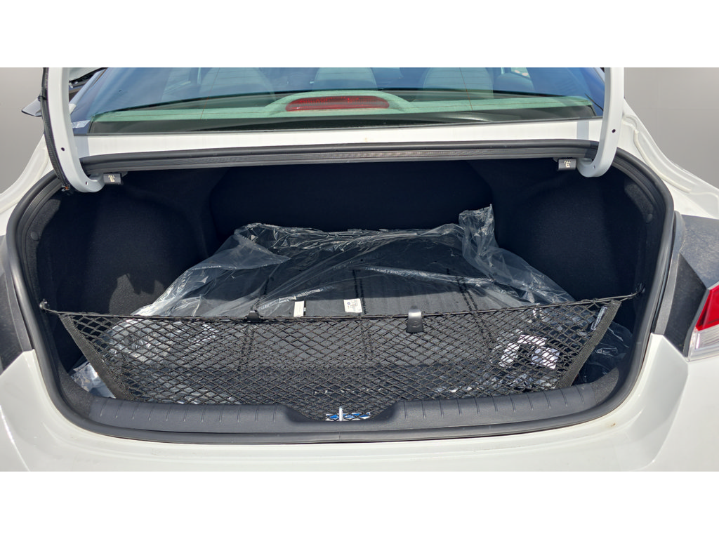New 2026 Hyundai Elantra Sport FWD image 28