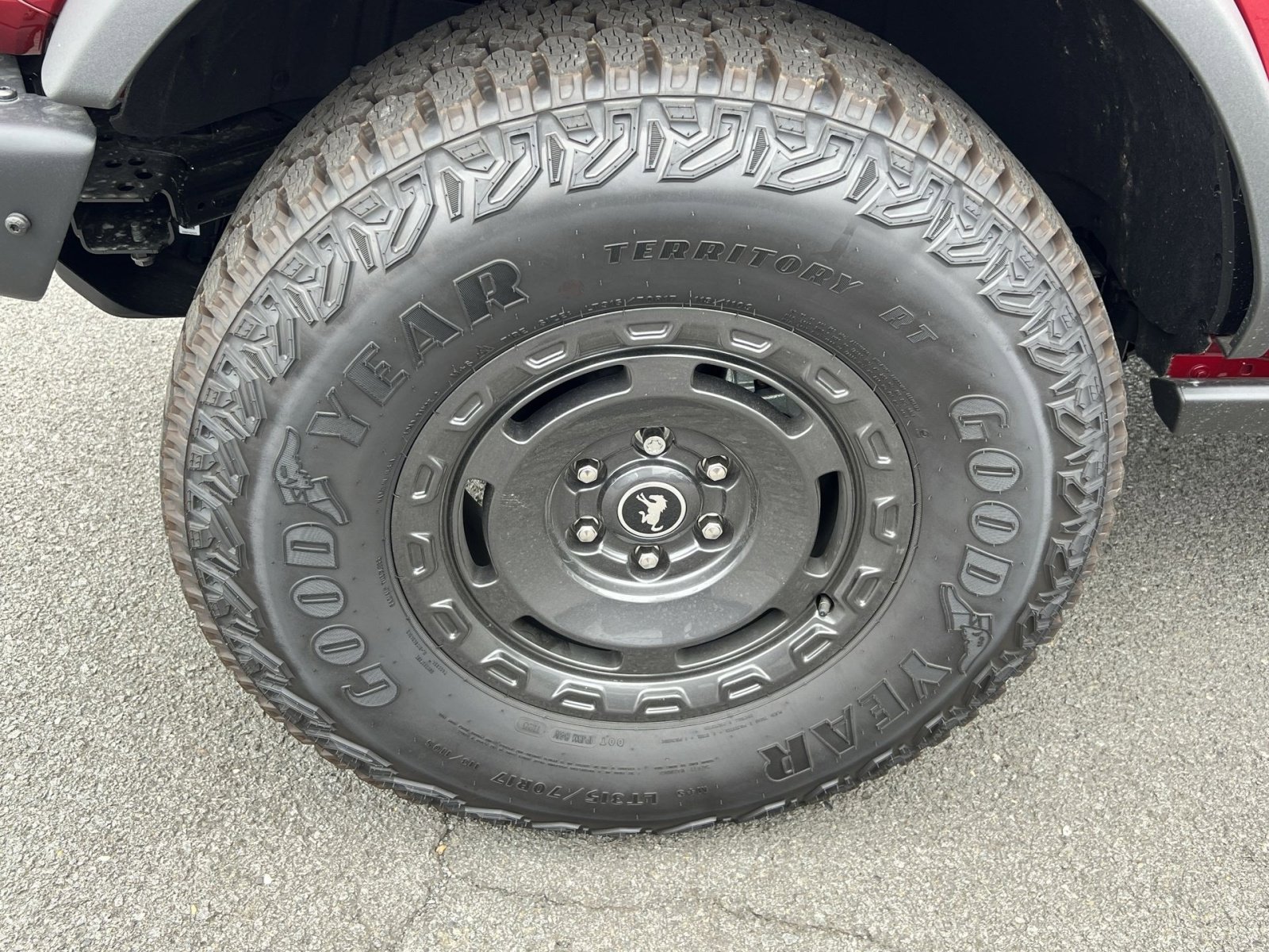 New 2025 Ford Bronco Badlands image 12