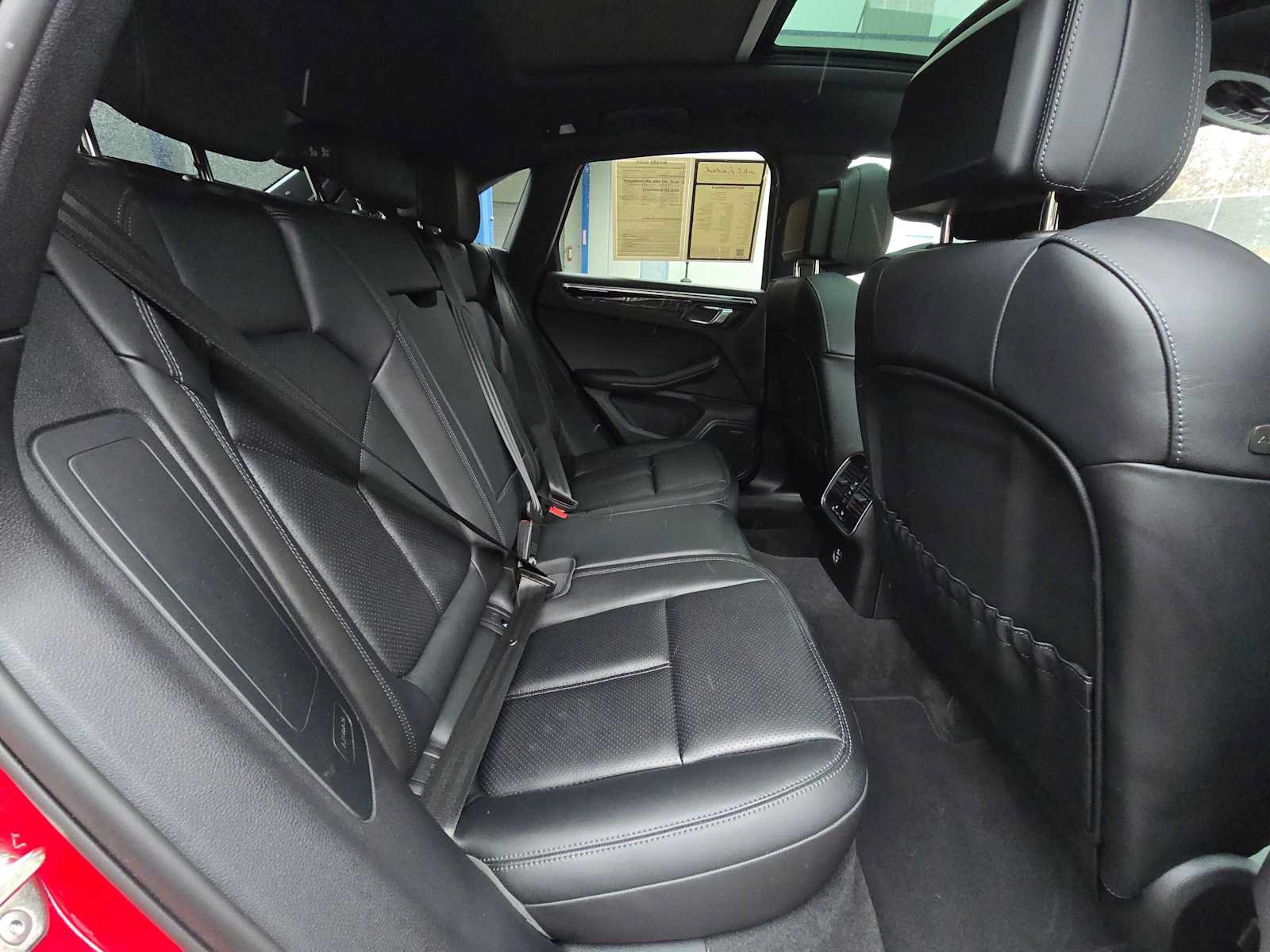 Used 2023 Porsche Macan S AWD/4WD image 12