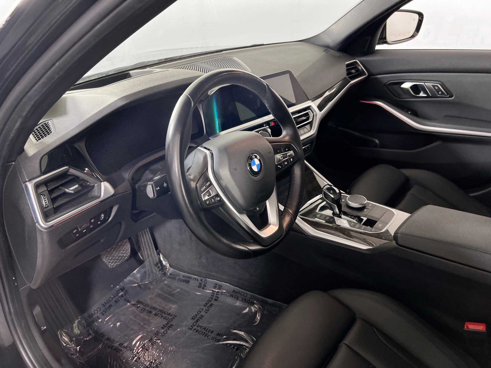 Used 2020 BMW 330i xDrive Sedan w/ Premium Package AWD/4WD image 9