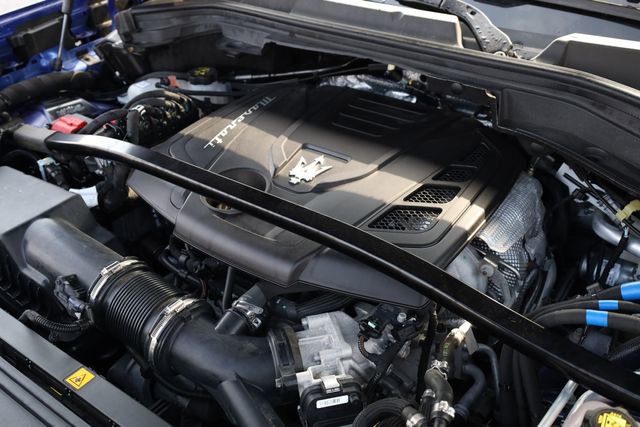 Used 2023 Maserati Grecale GT image 9