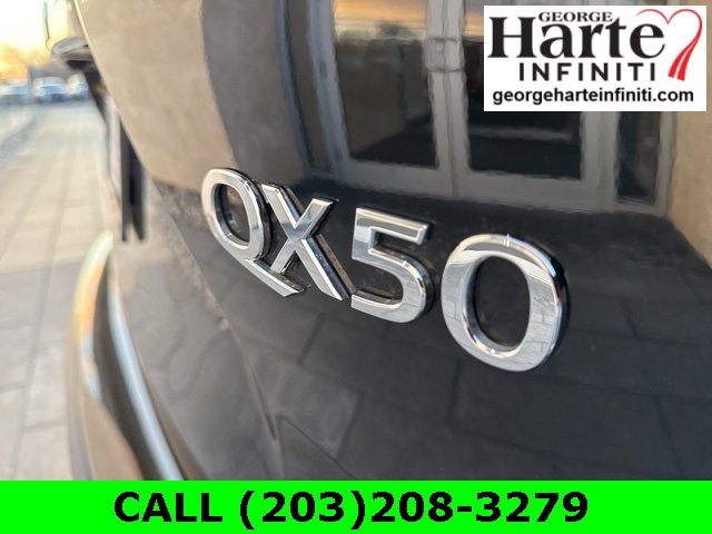Certified 2023 INFINITI QX50 Luxe image 32