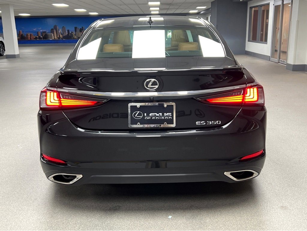 New 2025 Lexus ES 350 w/ Premium Package image 6