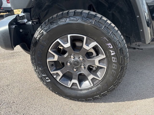 Used 2024 Jeep Wrangler Sahara w/ Technology Group image 16