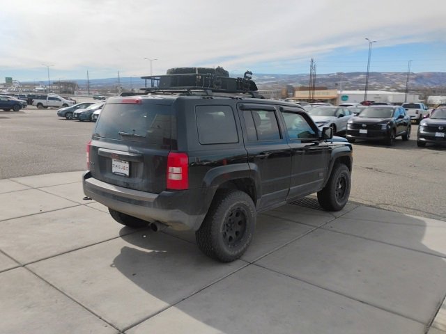 Used 2017 Jeep Patriot 75th Anniversary w/ Power Value Group image 5