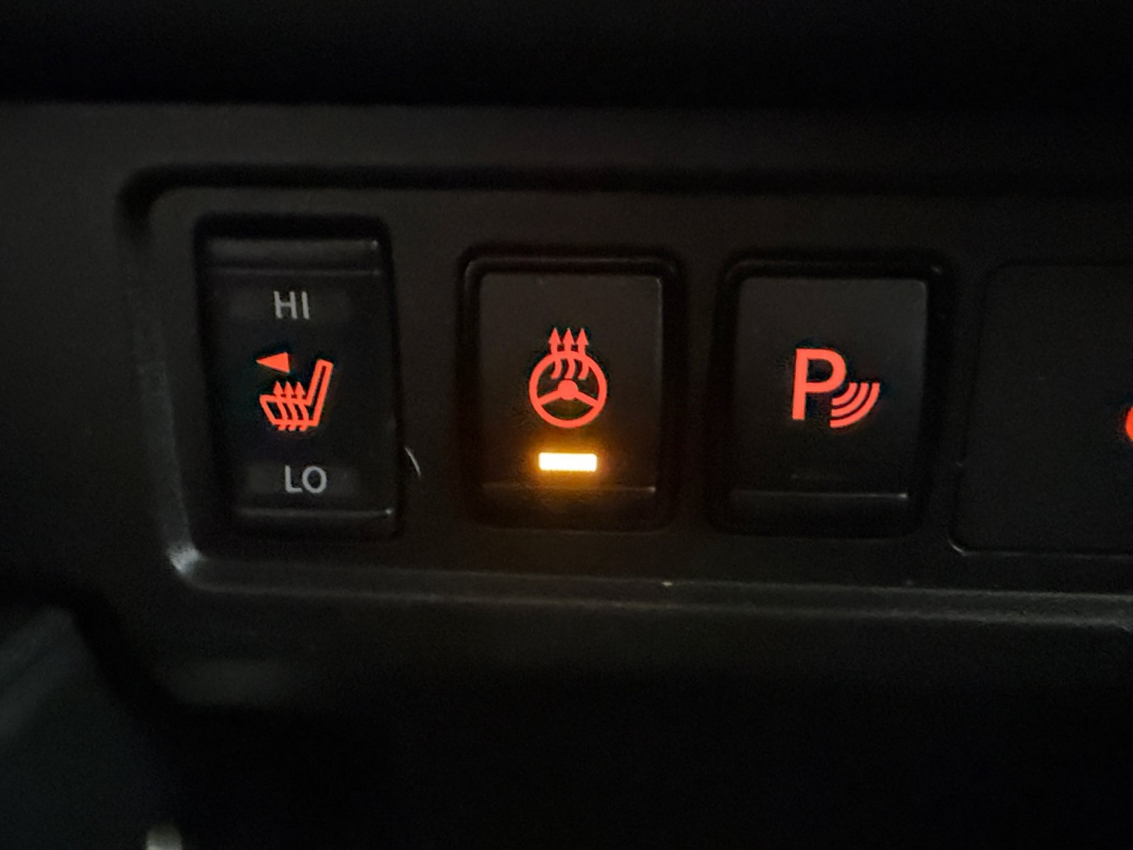 Used 2024 Nissan Frontier SV w/ Technology Package RWD image 26