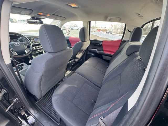 Used 2018 Toyota Tacoma SR5 image 13