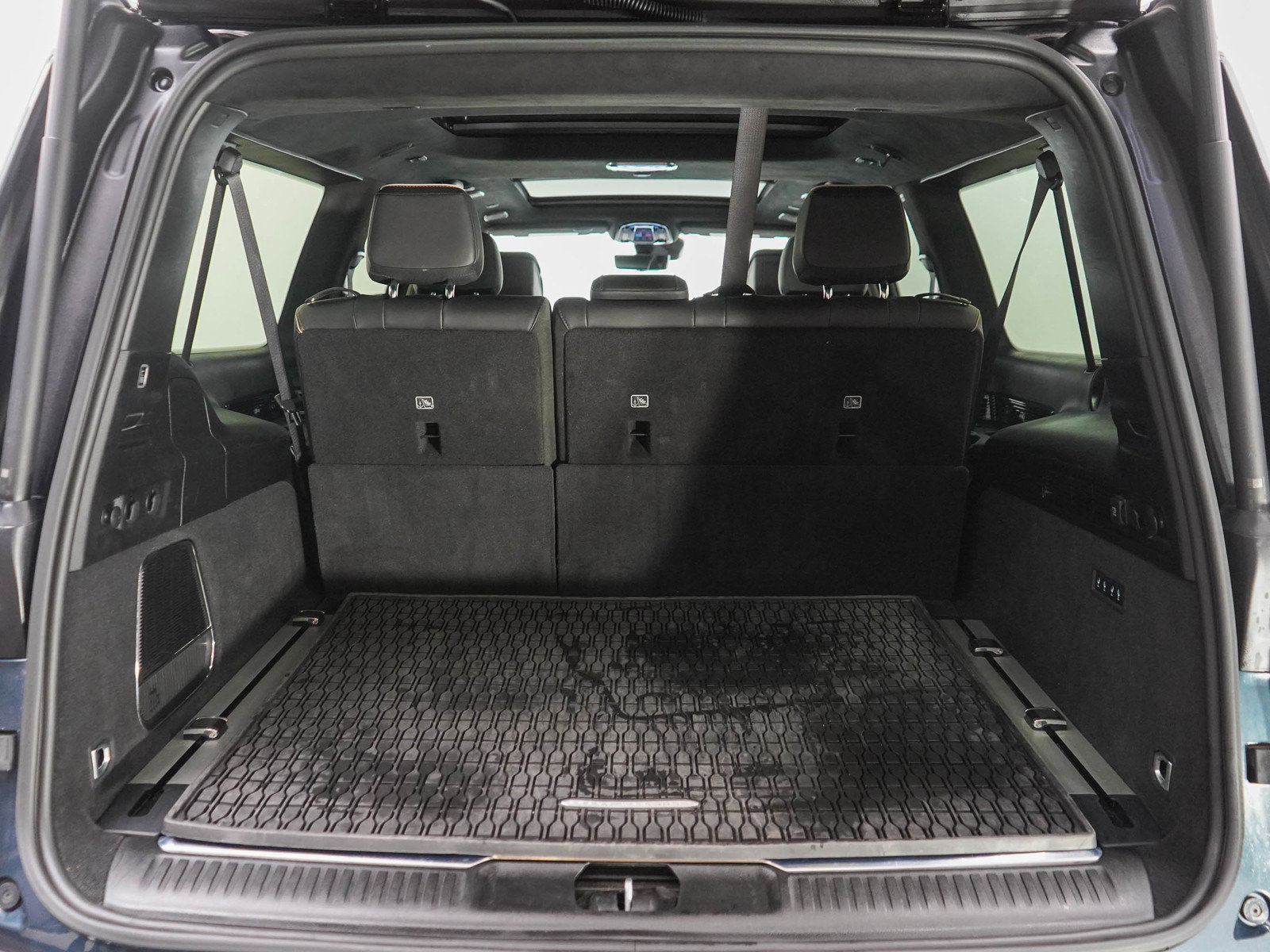 Used 2024 Jeep Grand Wagoneer L Series III image 18