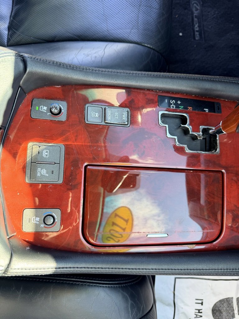 Used 2011 Lexus LS 460 AWD image 21