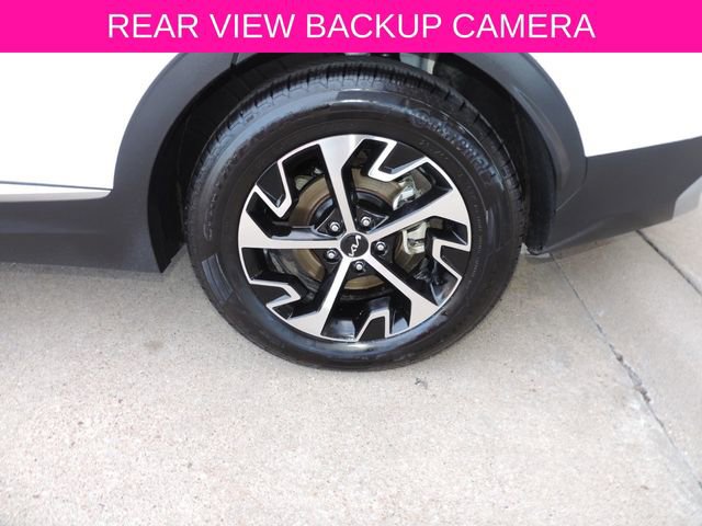 Used 2023 Kia Sportage EX image 11