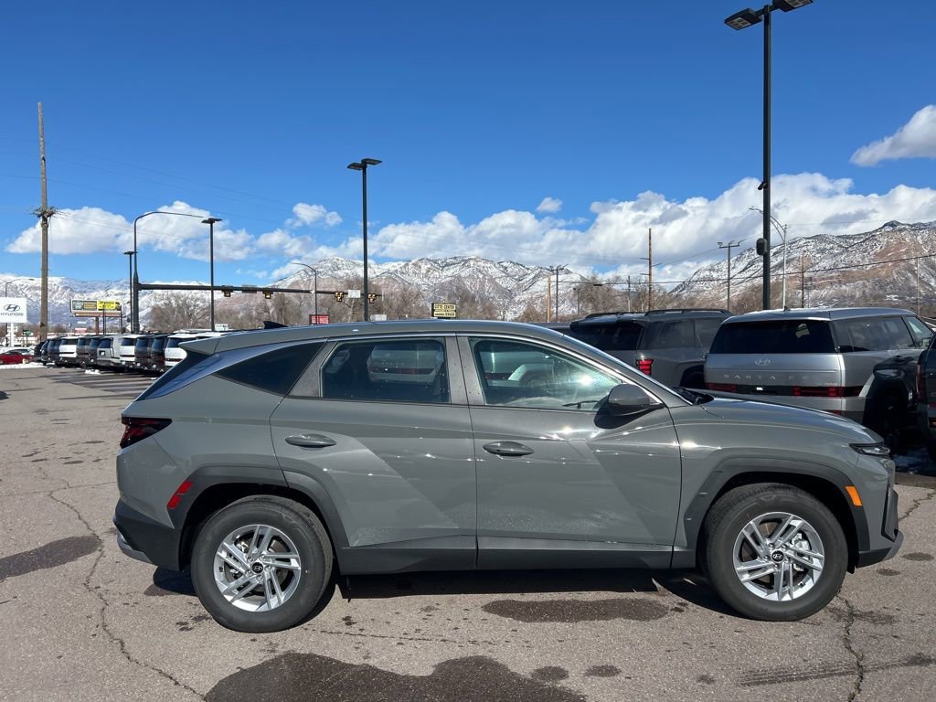 Used 2026 Hyundai Tucson SE image 4