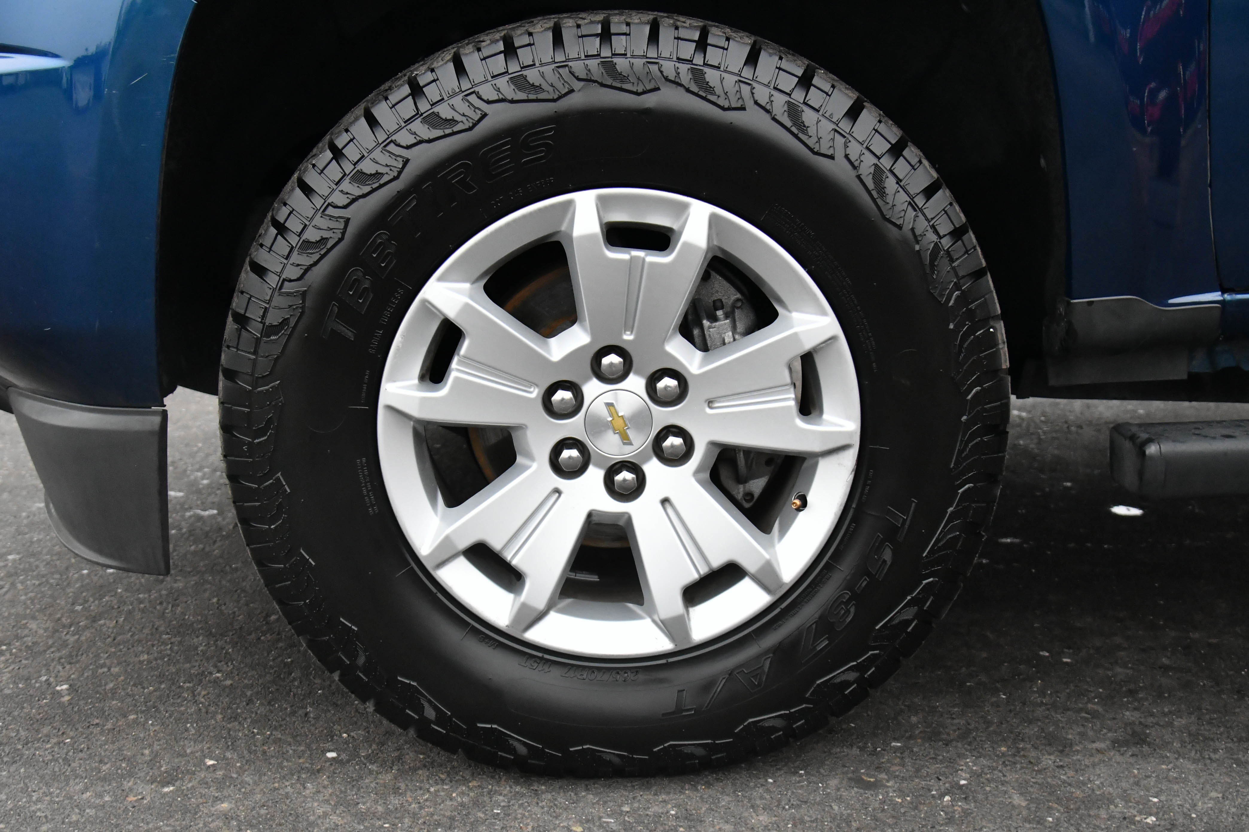 Used 2019 Chevrolet Colorado LT w/ LT Convenience Package image 12